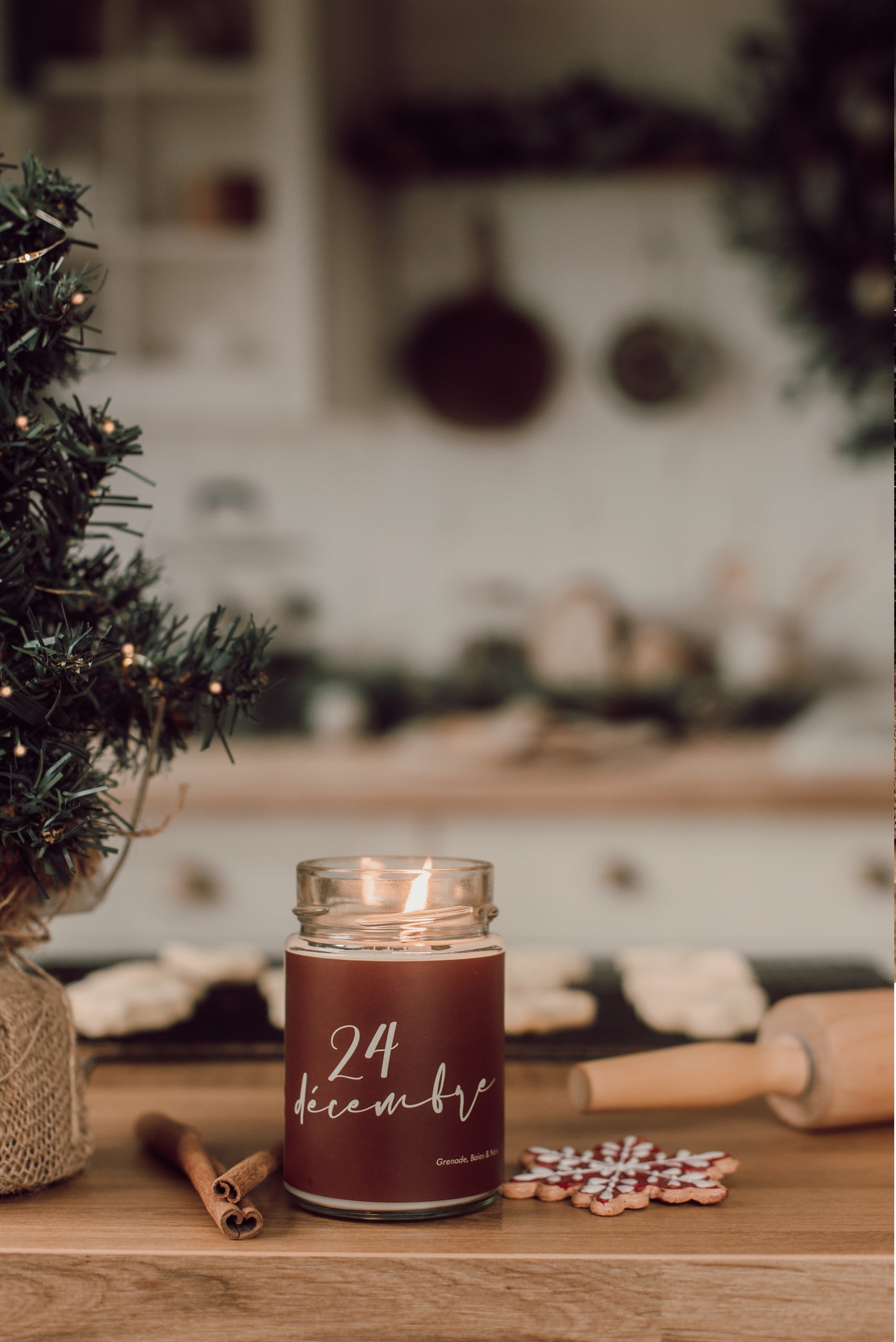 24 décembre | Bougie de soja de Noël avec mèche de bois (50h)